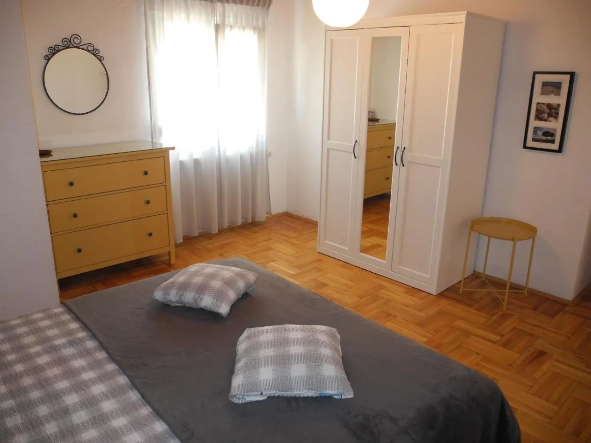 Apartment In Crikvenica 13837